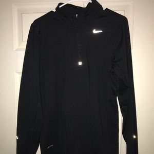 Men’s Nike Dri-fit 3/4 zip shirt